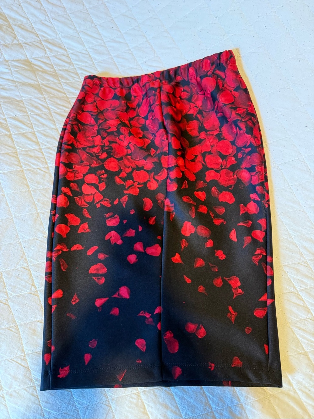 ALYX Rose Petal Pencil Skirt Size Small – Red & Black Stretchy Midi Skirt